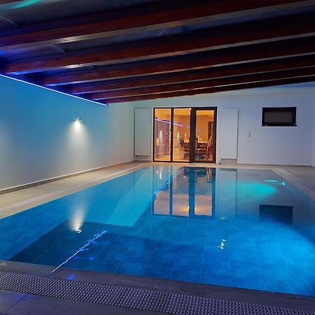 Trend Bed & Breakfast Arad Exterior foto